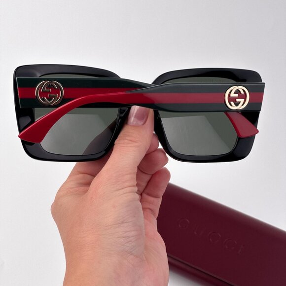 Gucci GG1861S Sunglasses – Black & Green Square Frame with Grey Lenses | Model 0 - Picture 2 of 12